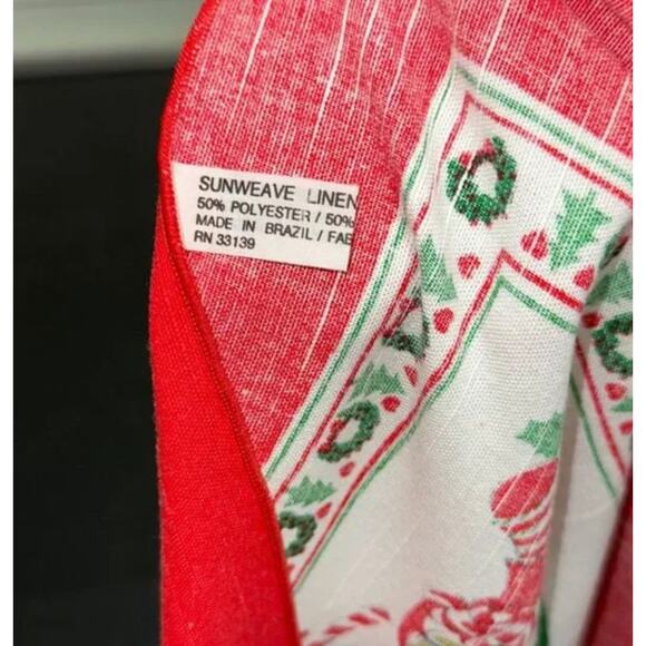 Vintage Sunweave Linen Corporation Holiday Tablecloth Christmas Animals Cats - Picture 4 of 15